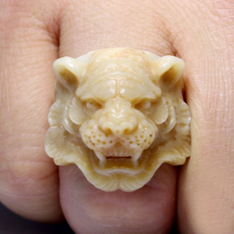 Tiger Ring