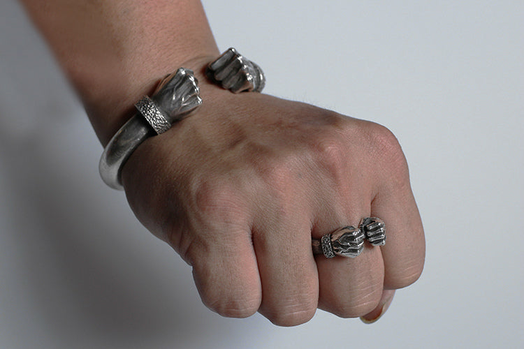 Power Fist Muscle Ring - Holy Buyble