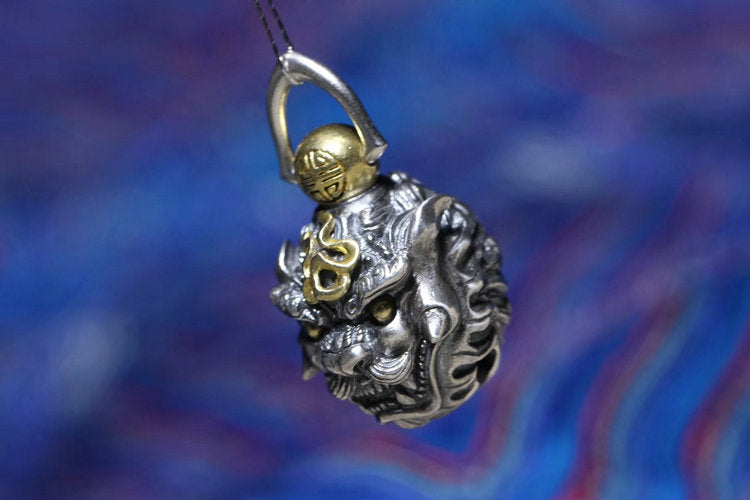Guardian Lion Foo Dog Car Pendant / Key Ring - Holy Buyble