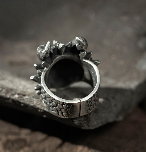 Little Monster Horned Dragon Ring