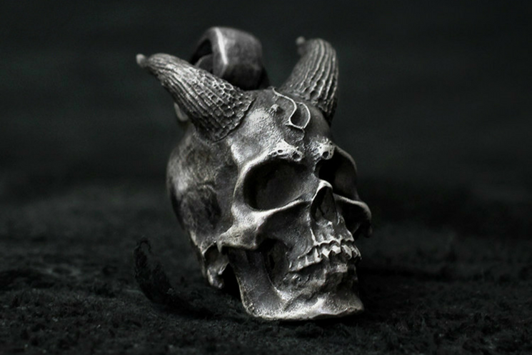 Horned Demon Skull Pendant - Holy Buyble