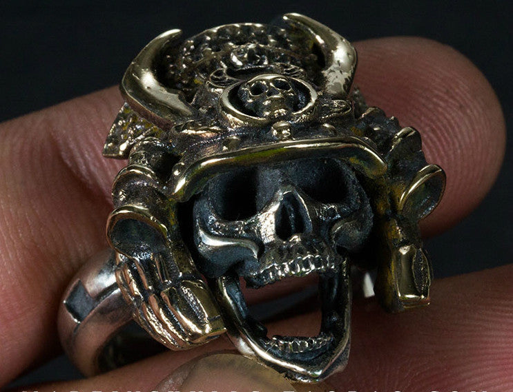 Japanese Samurai Skull Ring - Holy Buyble