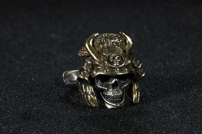 Japanese Samurai Skull Ring - Holy Buyble