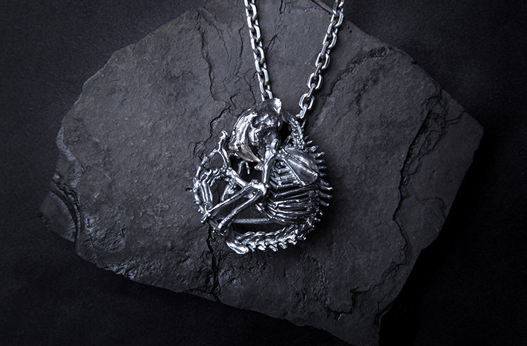 Saber-toothed Tiger Skeleton Necklace - Holy Buyble