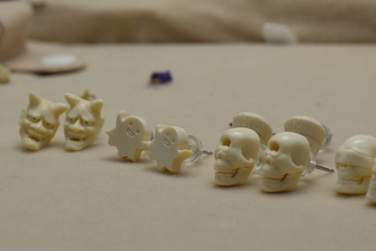 Mammoth Ivory Fossil Oni & Cyclops Skull Earring - Holy Buyble