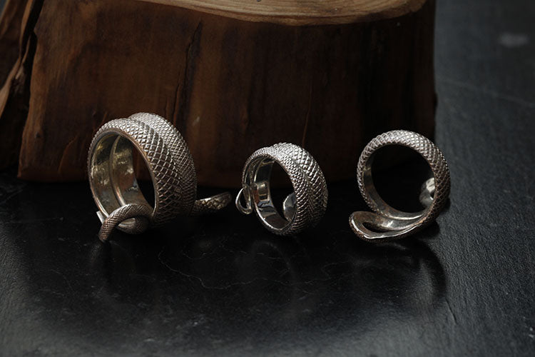 Holy Snake Ring - Holy Buyble