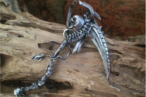 Horse Hook Spartacus Necklace