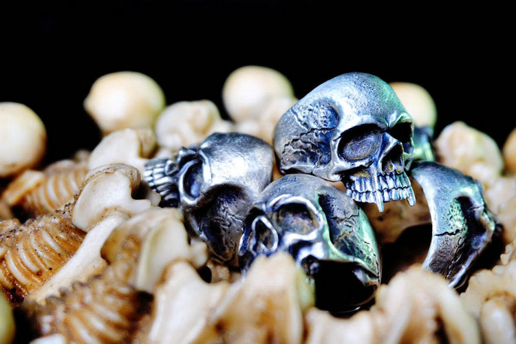 Half Jaw Vampire Skull Ring - Holy Buyble