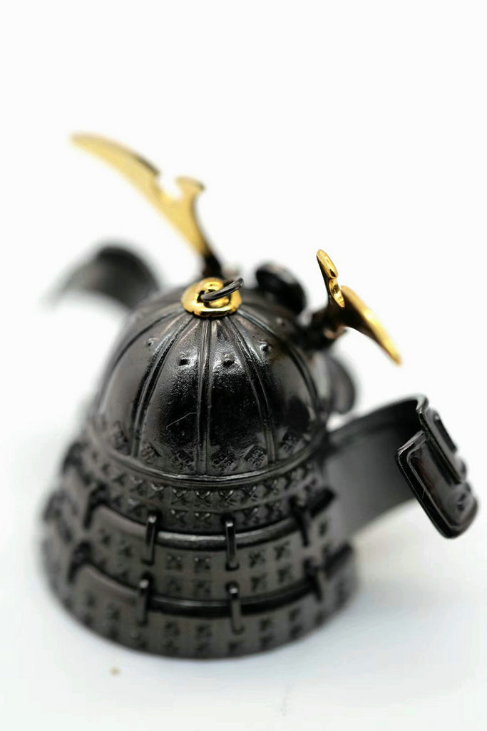 Japanese Samurai Skull Pendant - Holy Buyble