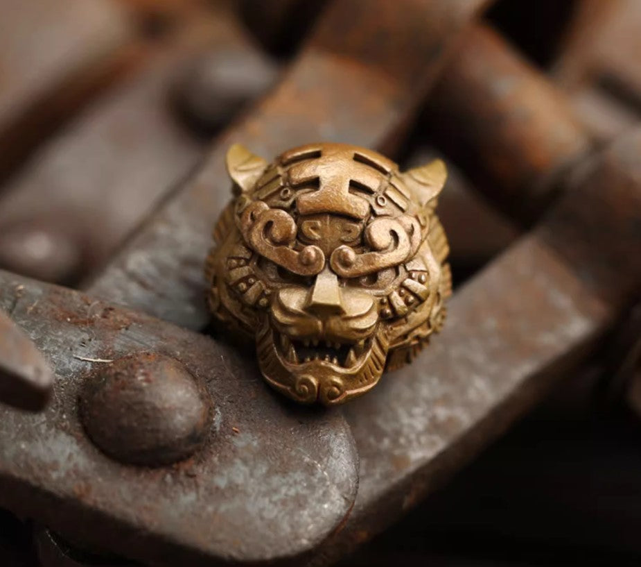 🐯 Tiger Key Ring Pendant – Holy Buyble