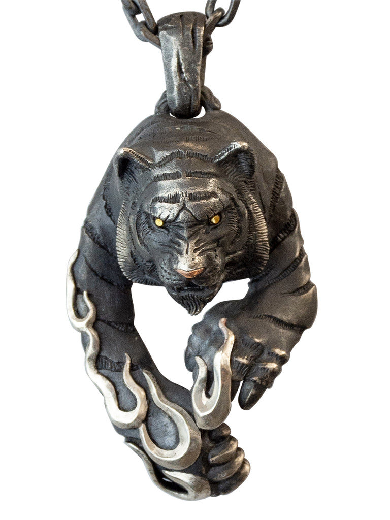 Black Tiger King Pendant