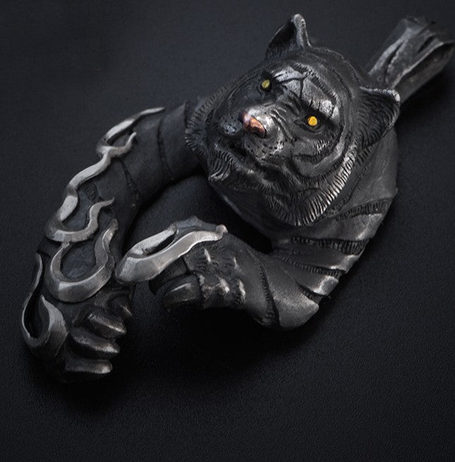 Black Tiger King Pendant