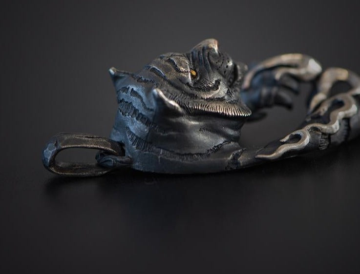 Black Tiger King Pendant