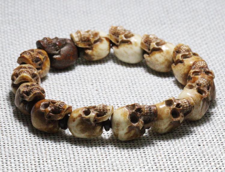 Wooden skull bracelet top