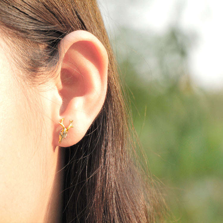 Deer Skull Golden Antler Earring - Holy Buyble