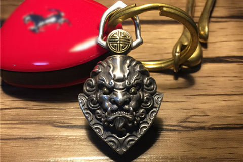 Guardian Lion Foo Dog Car Pendant / Key Ring