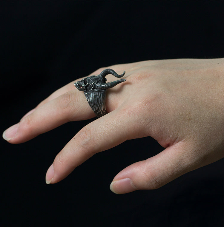 Maleficent Horned Skull Ring - Holy Buyble