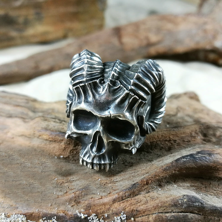 Horned Satan Skull Silver Ring - Holy Buyble