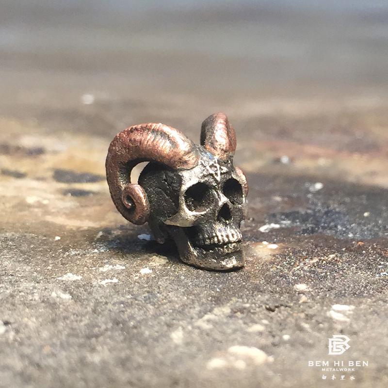 Horned Skull Satan Earring - Holy Buyble