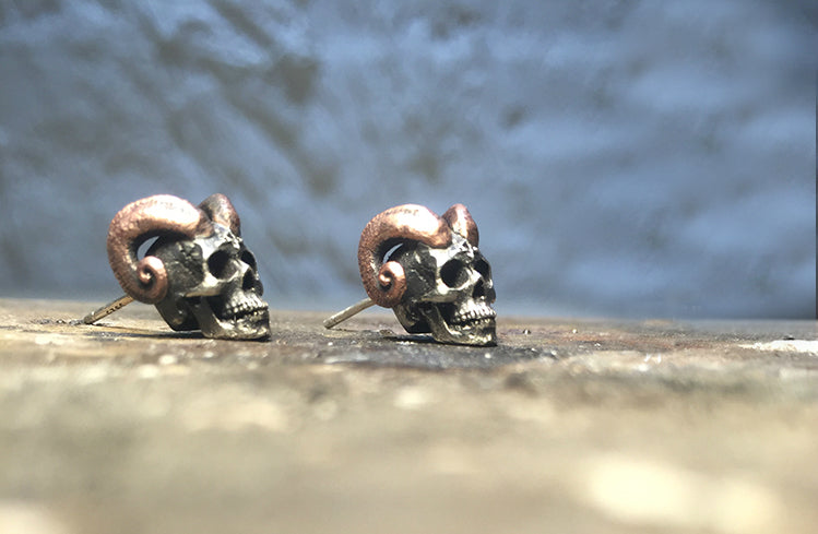 Horned Skull Satan Earring - Holy Buyble