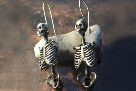 Crowned Royal Skull Earrings