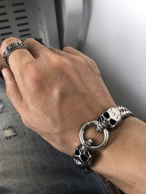 Spin Biting Twin Skull Bracelet - Holy Buyble