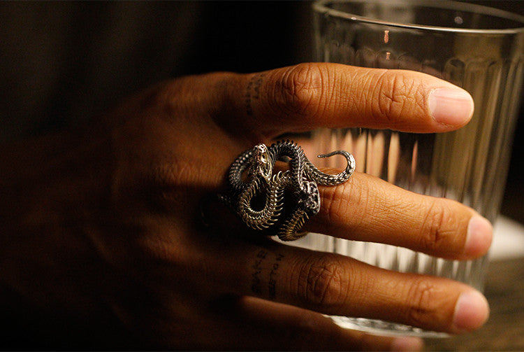 Flexible Yin Yang Snake Skeleton Ring - Holy Buyble