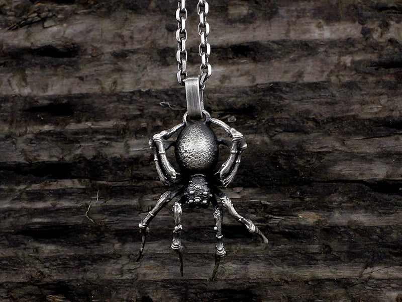 🕷️ Monster Wolf Spider Pendant 🕷️