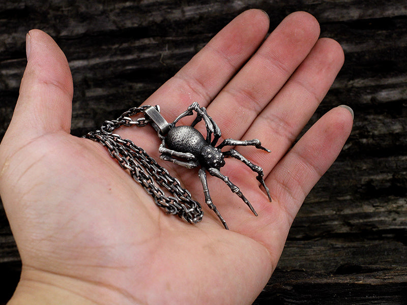 🕷️ Monster Wolf Spider Pendant 🕷️