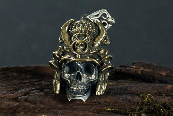 Japanese Samurai Skull Pendant - Holy Buyble