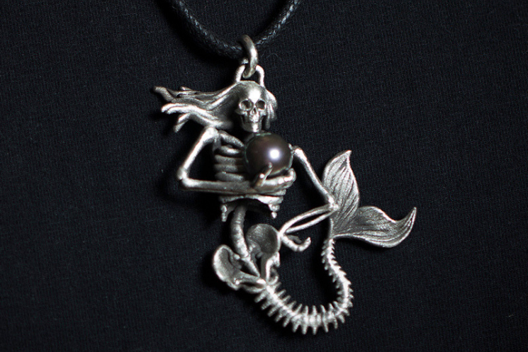 Mermaid Skeleton Necklace - Holy Buyble