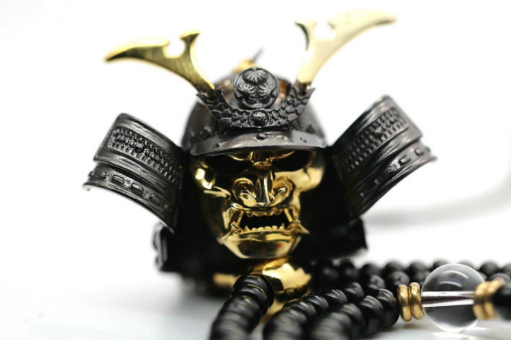 Japanese Samurai Skull Pendant - Holy Buyble